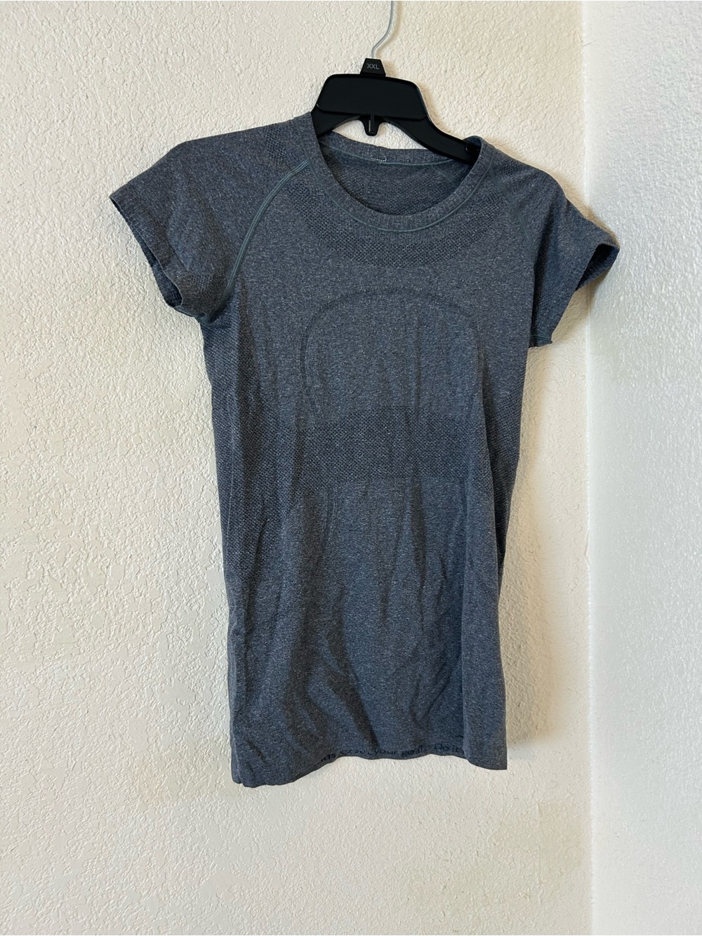 lululemon athletica Short Sleeve Active Tee in Charcoal